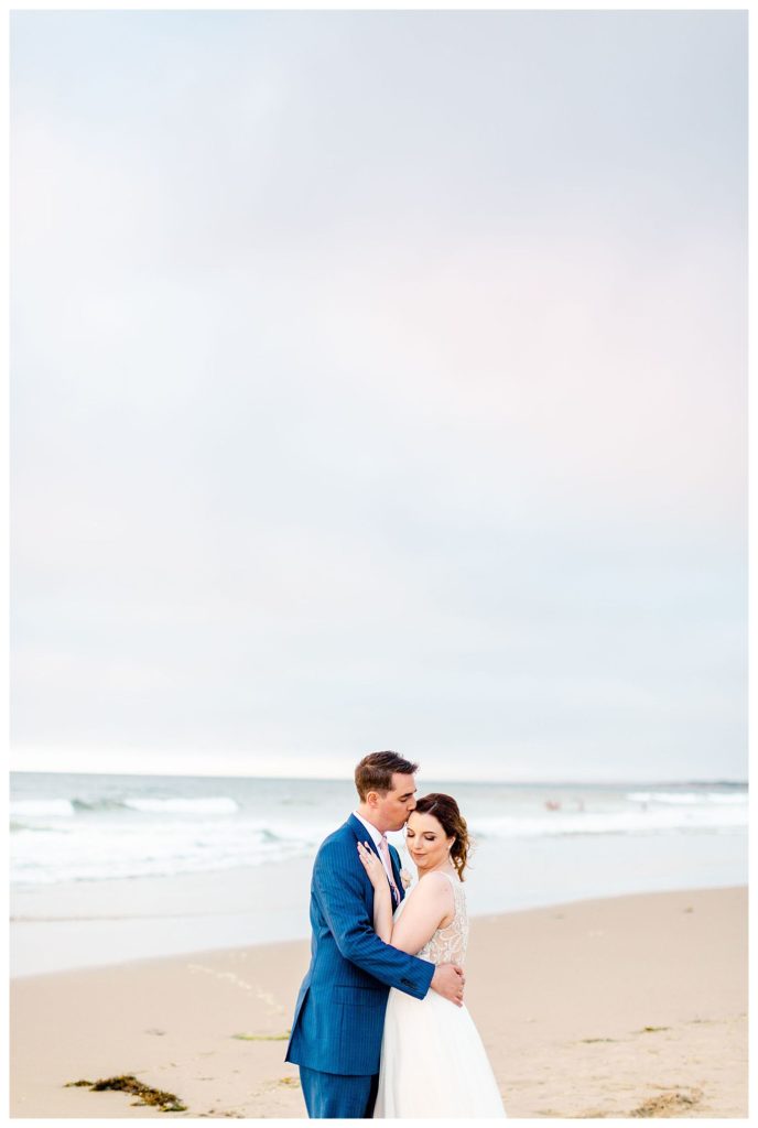 wedding photographer monterey captured wedding at the tides hotel