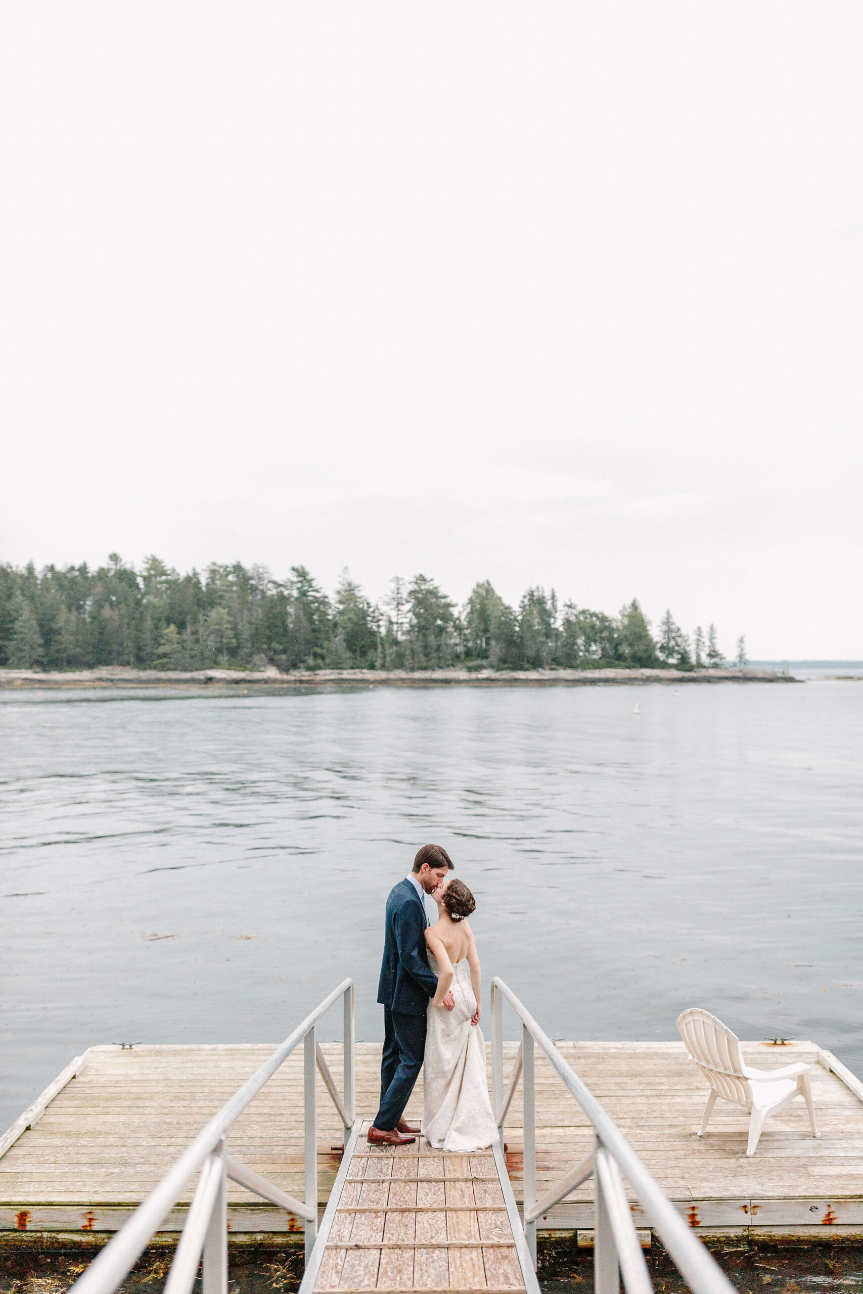 coastal wedding photography at grey havens inn in Maine